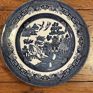 Churchill Blue Willow Made in England 7.5" Plates Vintage Set Of 6 Pagoda Birds